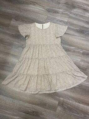 Women’s Size Small Tiered Mini Dress Beige Animal Print Flutter Sleeve Boho